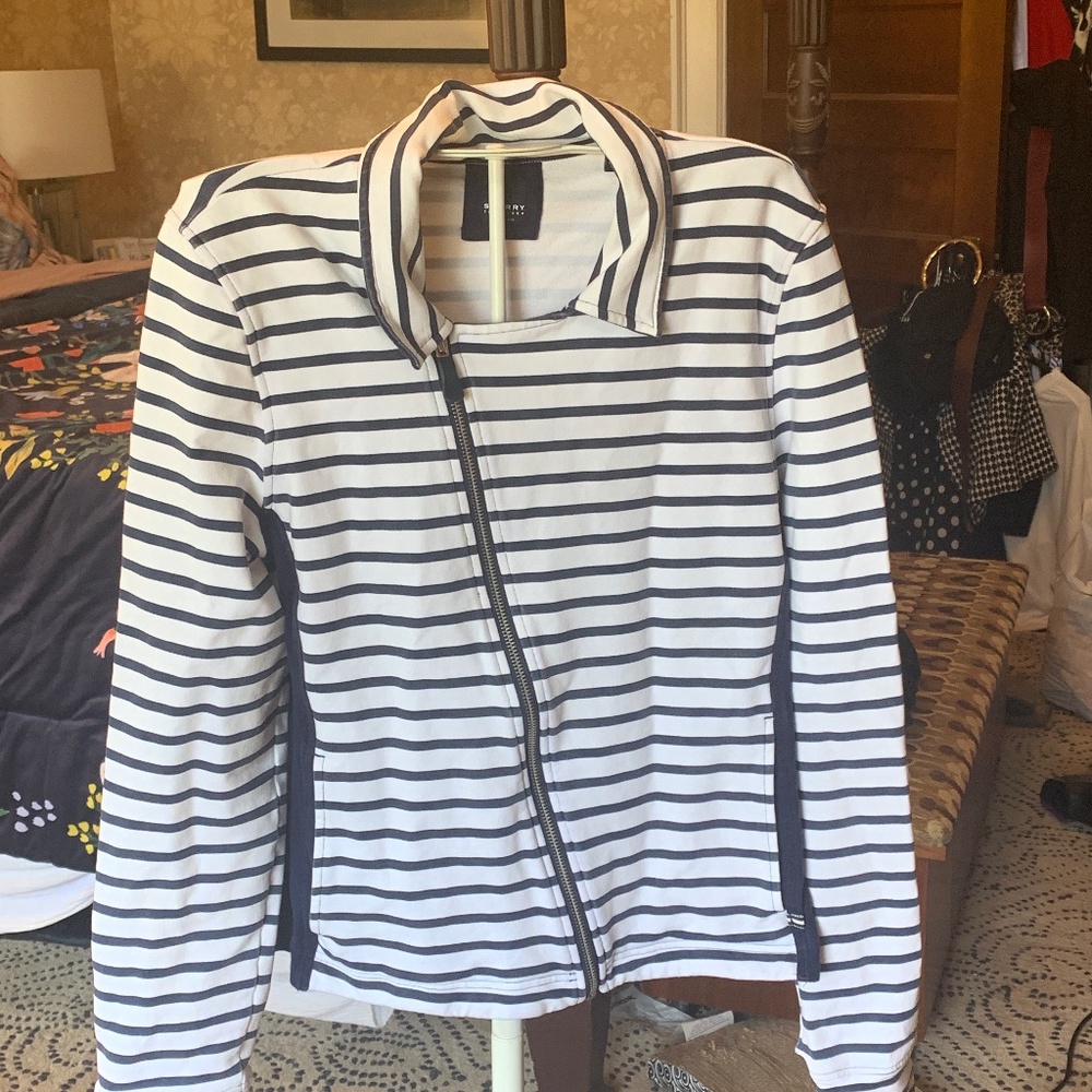 Sorry Topsider asymmetric zip jacket. Worn a few timesโ